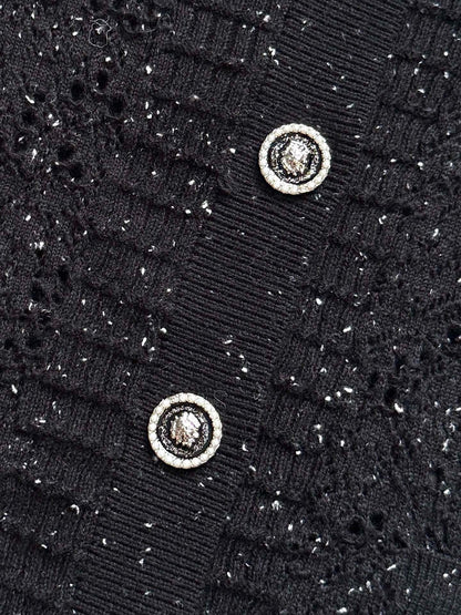 CHANEL SWEATER STYLE 82