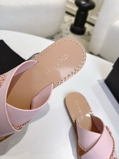 CC Cruise 2025/26 Mules Pink Light Beige Calfskin 570314