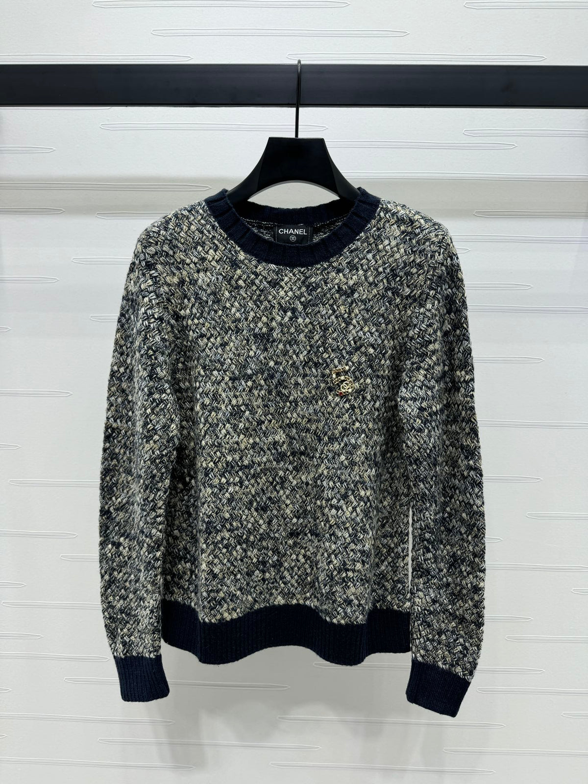 CC 25 Contrast Color Sweater 5 Brooch Gray Wool 305409