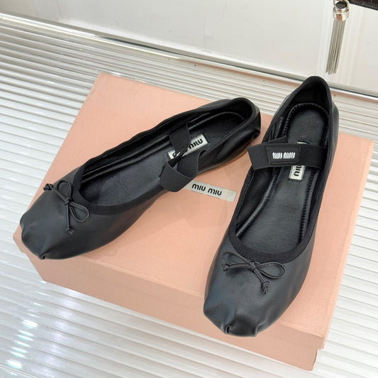 Miu Classic Bow Letter Ballet Flat Black Sheepskin 570999