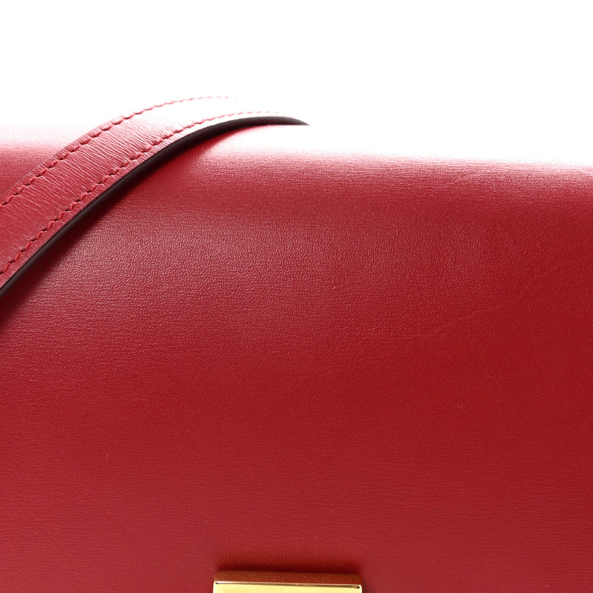 Box Calfskin Medium Classic Box Flap Bag Red