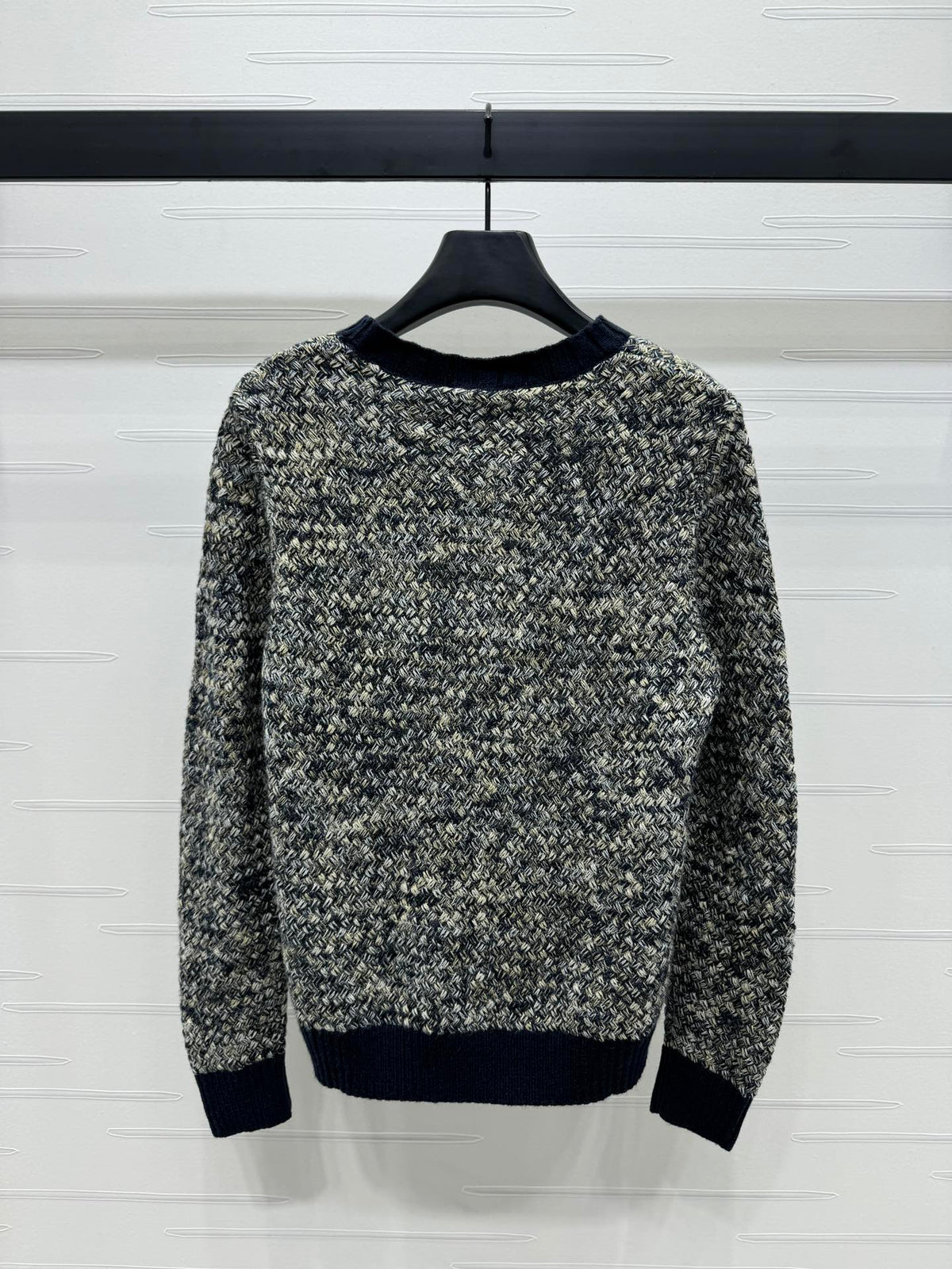 CC 25 Contrast Color Sweater 5 Brooch Gray Wool 305409