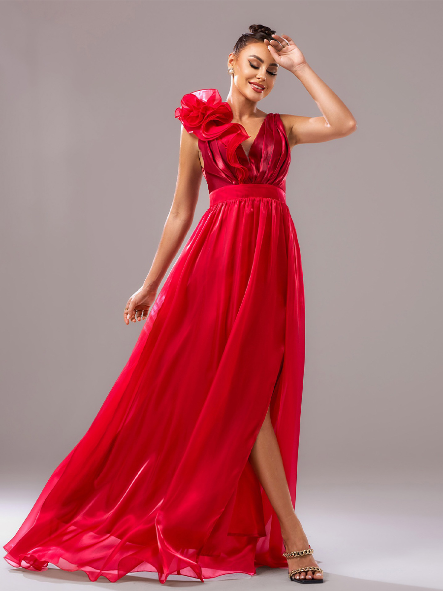 Ivy Maxi Dress In Red