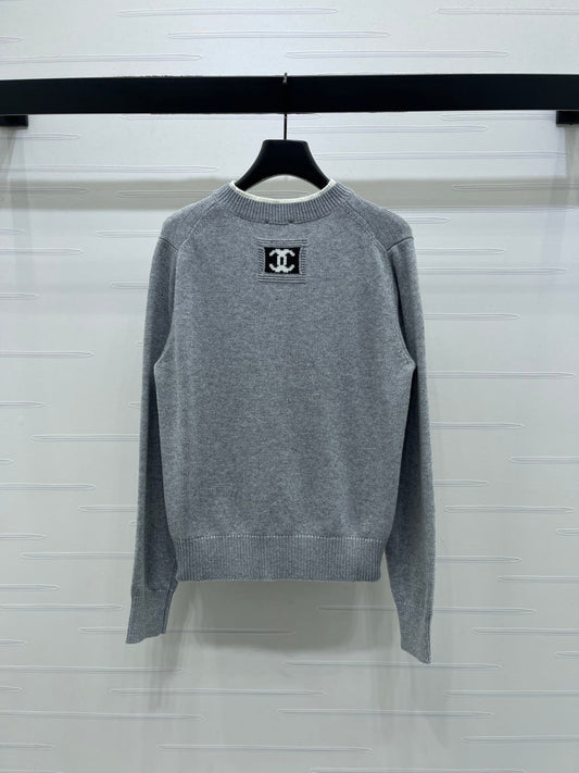 CC 26s Crew Neck Color-Blocked Faux Two-Piece Sweater Cashemere 344154