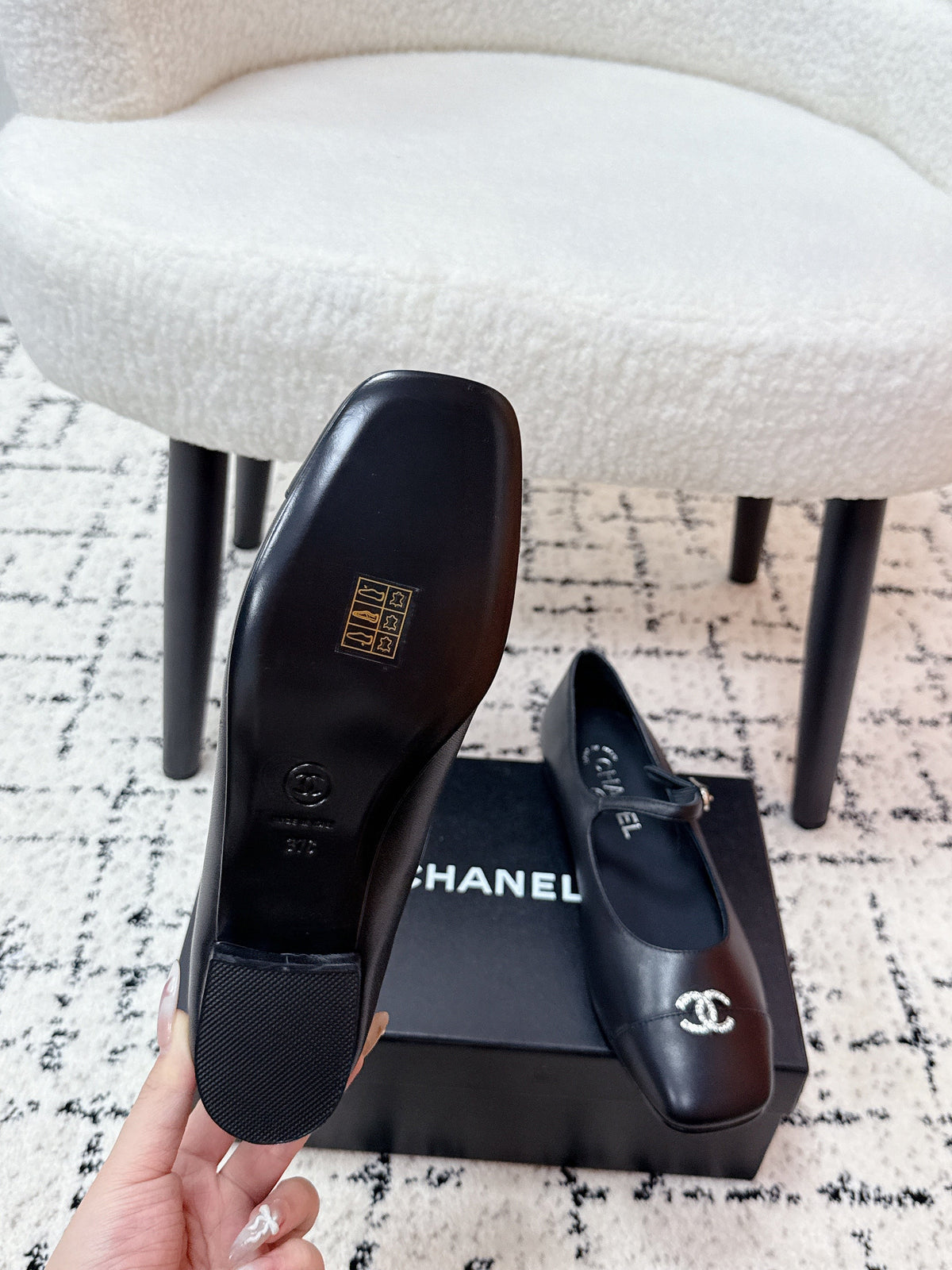 CC 25B MaryJane Shoes Black Sheepskin