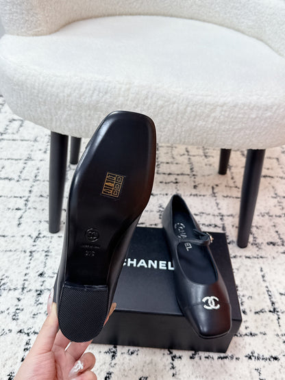 CC 25B MaryJane Shoes Black Sheepskin