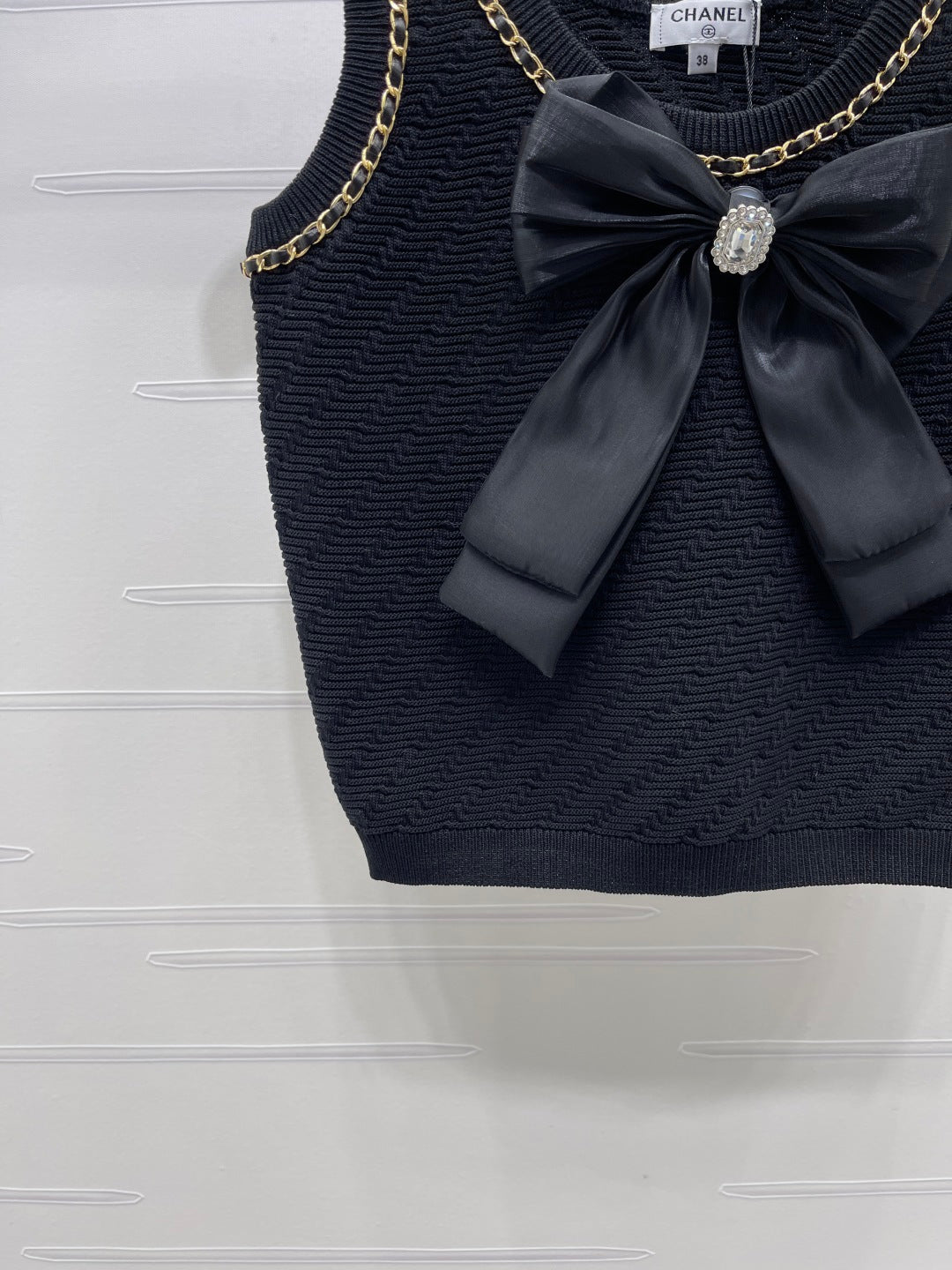 CC 26 Spring/Summer Top Black Wool Yarn 343439