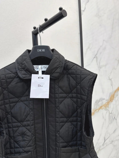 DIOR 25S SLEEVELESS QUILTED VEST 529