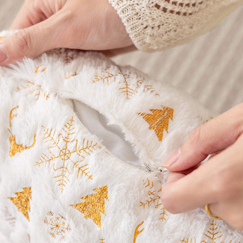 Soft Plush Christmas Snowflake Square Pillow Covers