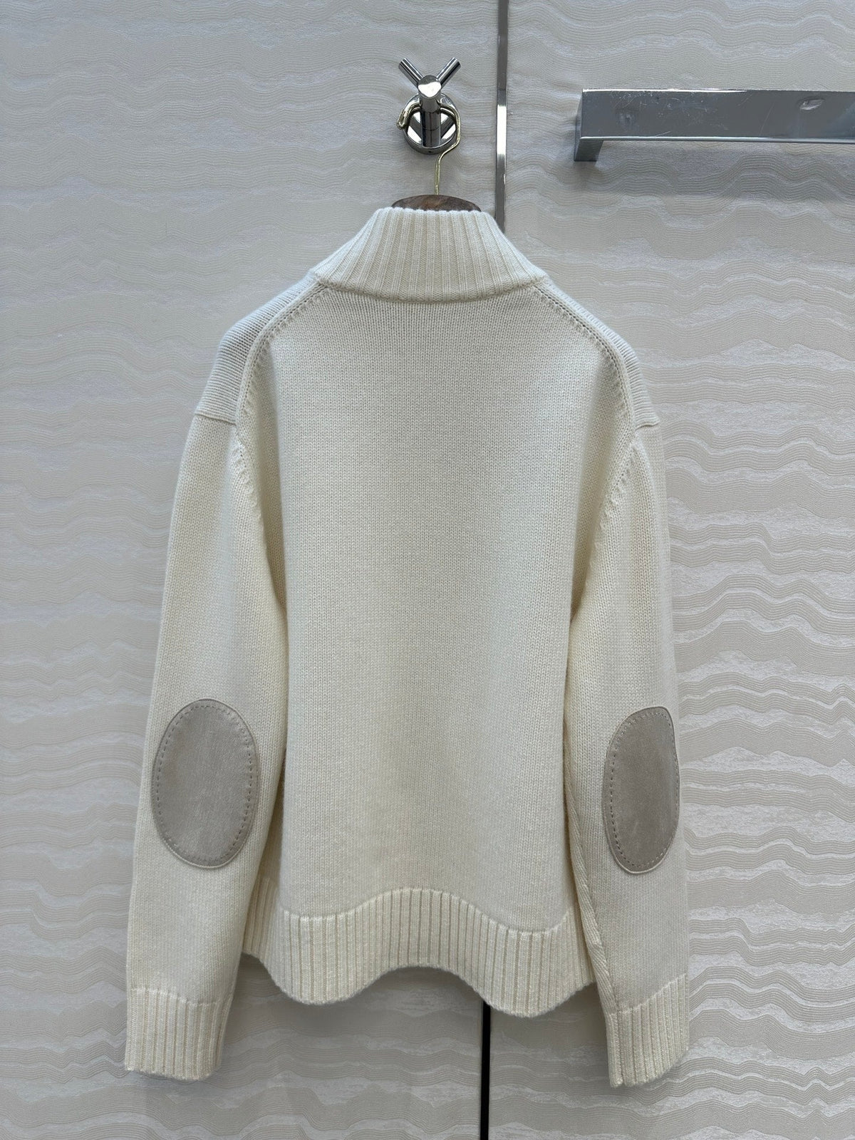 LP CARDIGAN STYLE 209