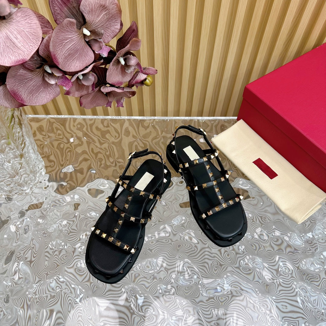 Rockstud M-Way Platform Sandal Black Leather