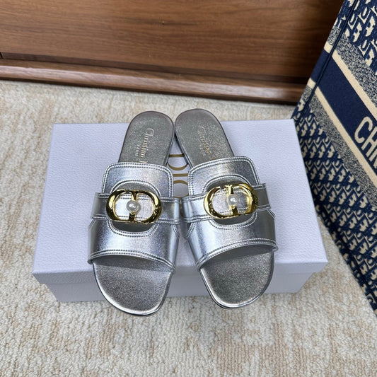 CD Montaigne Sandals Metallic Silver in Calfskin 598166