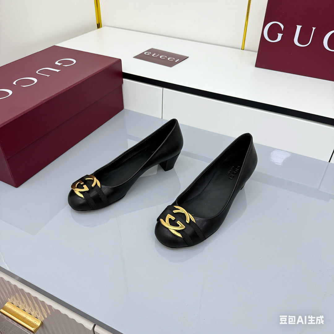 GG FW 25 Ballet Flat Black Calfskin 564715
