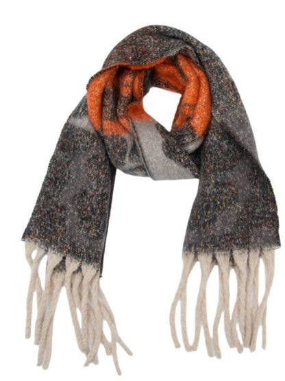 Scarvii - Retro Color-Block Fringe Scarf with Floral &amp; Leaf Patterns