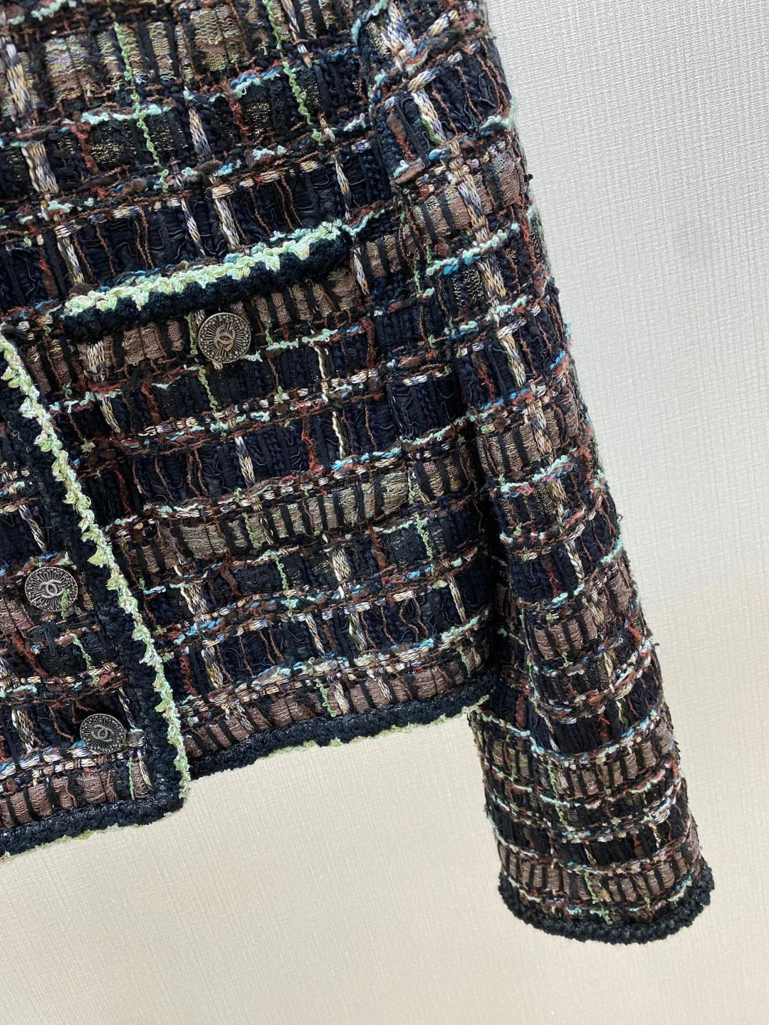 CHANEL 25S TWEED JACKET STYLE 156