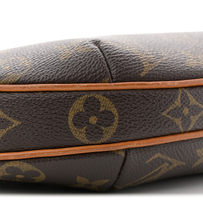 Monogram Croissant PM