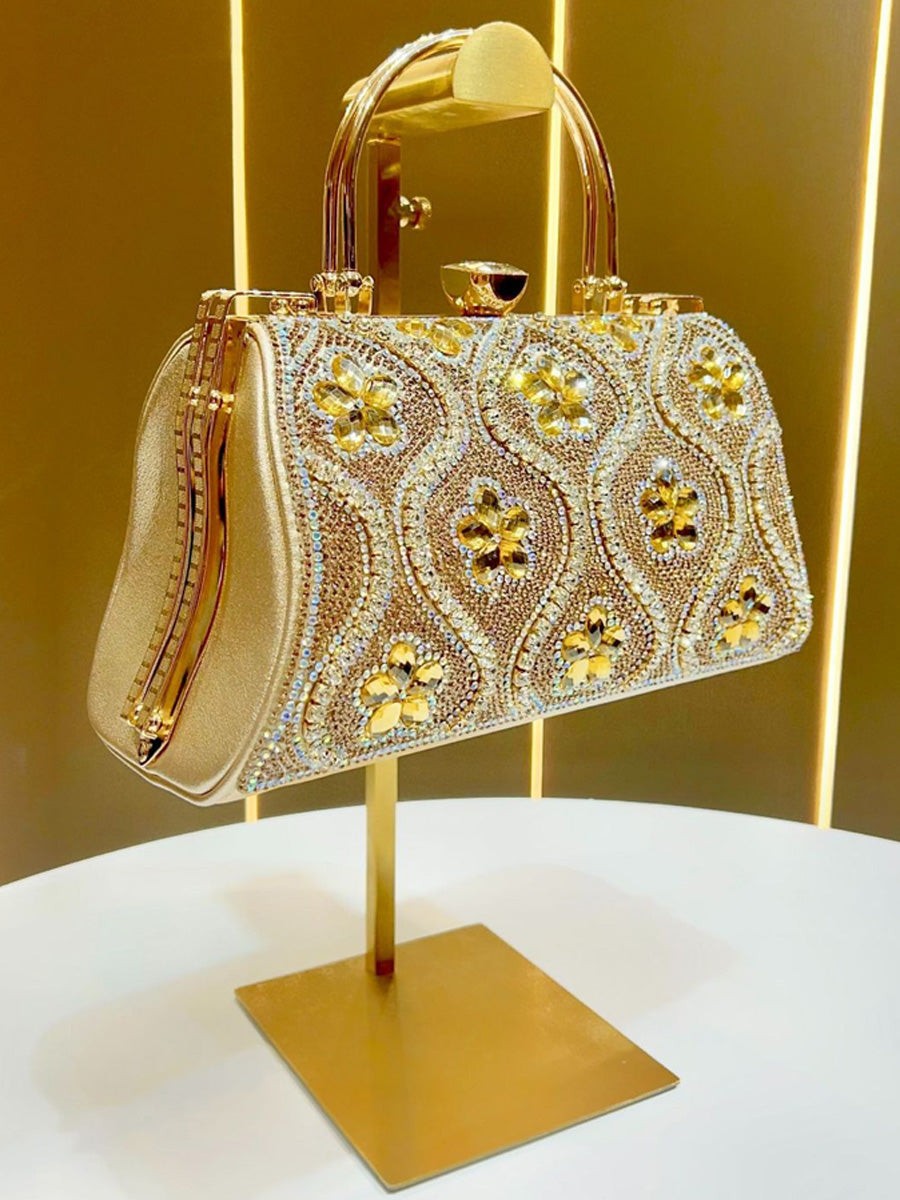 Mila Classic Crystal Clutch