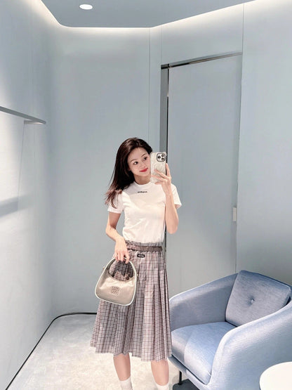 MIUMIU PLAID PLEATED SKIRT STYLE 718