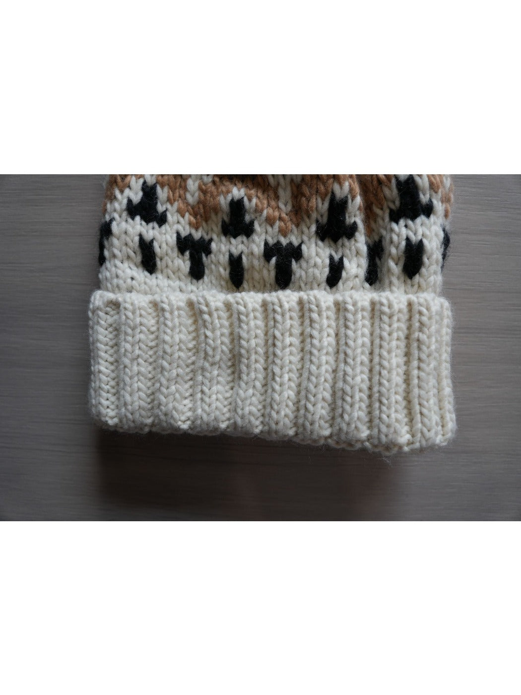Haila - Winter Knitted Beanie with Colorful Pompom