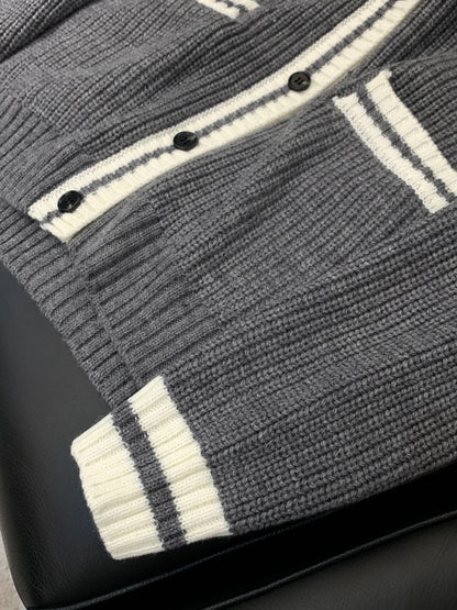 MIUMIU CARDIGAN STYLE 637