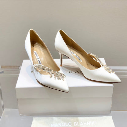 Manolo Women's Nadira Pumps 70 White Satin