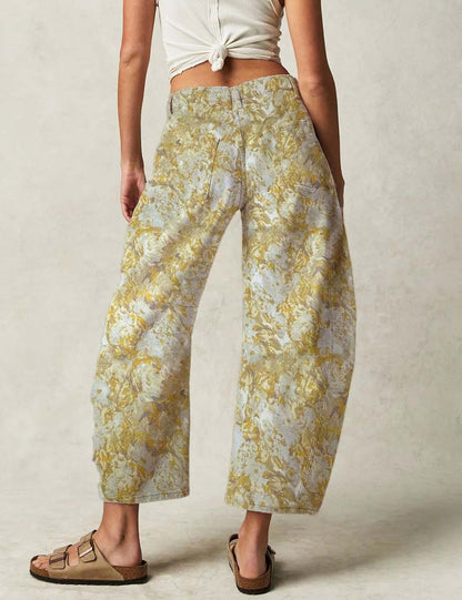 Love Star Print Loose Midi Waist Jeans