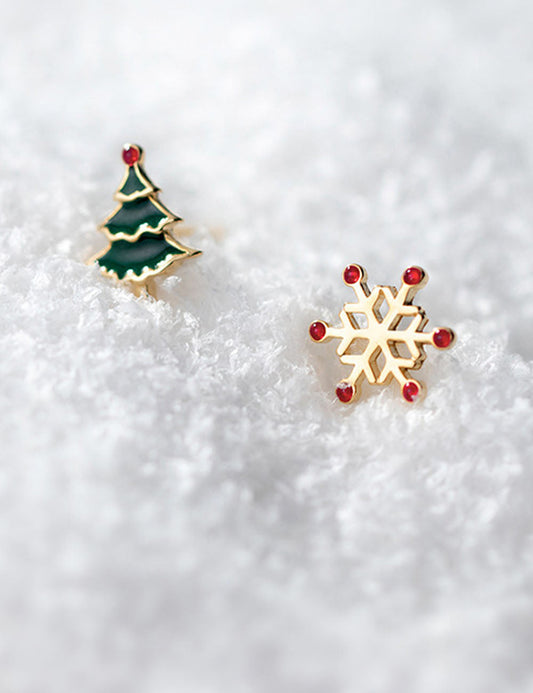 Asymmetrical Christmas Tree Snowflake Stud Earring