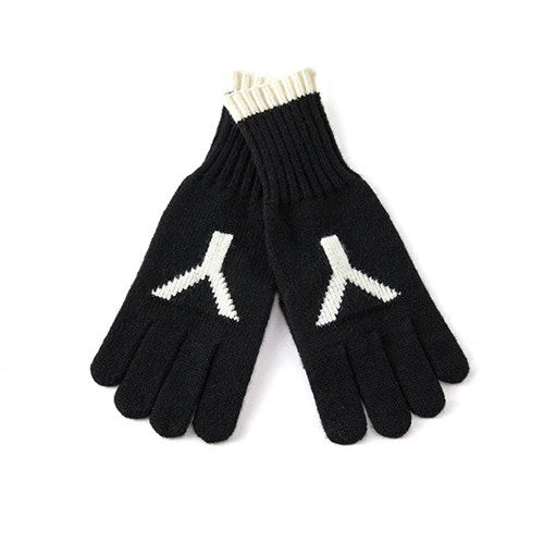 Letter Jacquard Color Block Knit Gloves