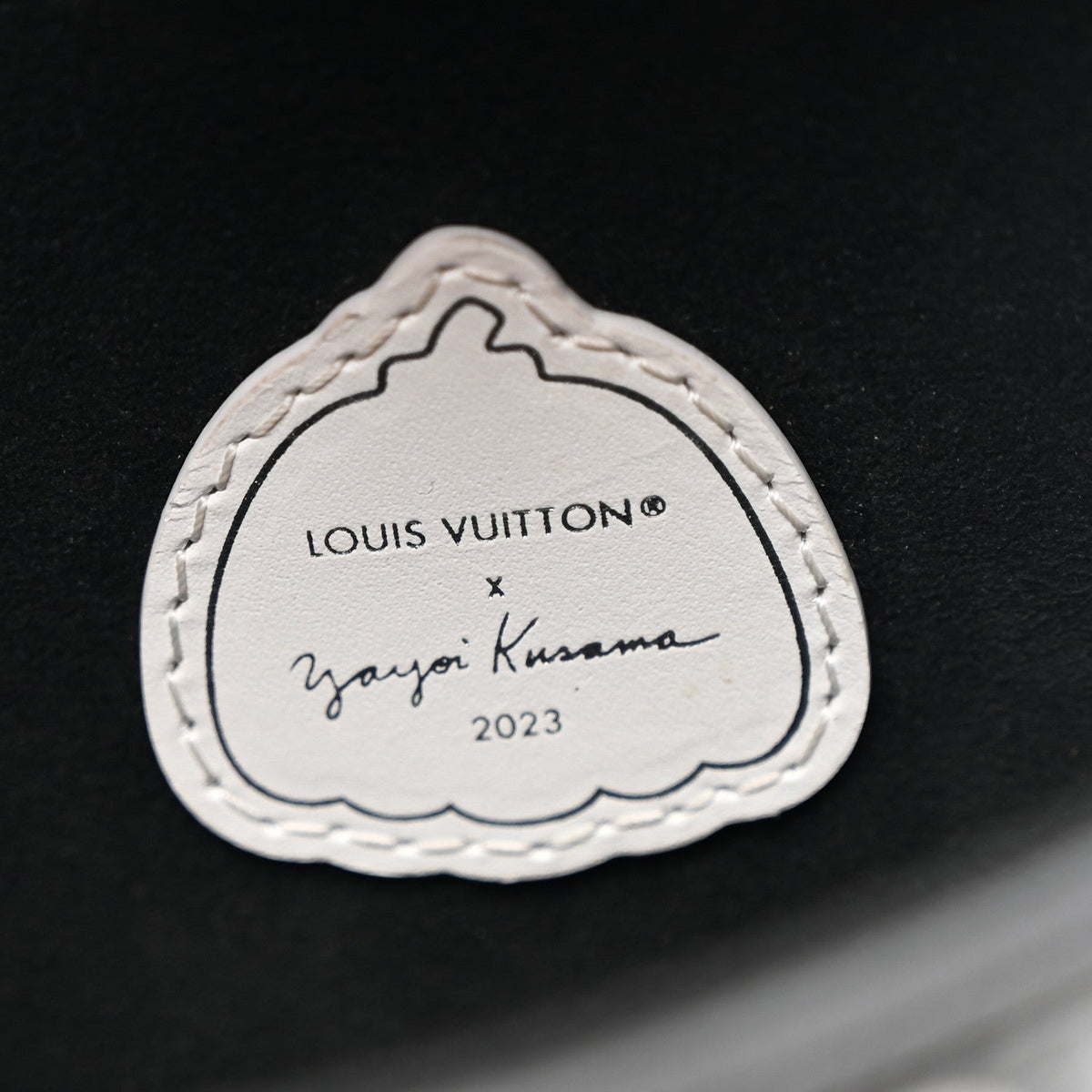 LV X YK Empreinte Monogram Giant Pochette Metis Black