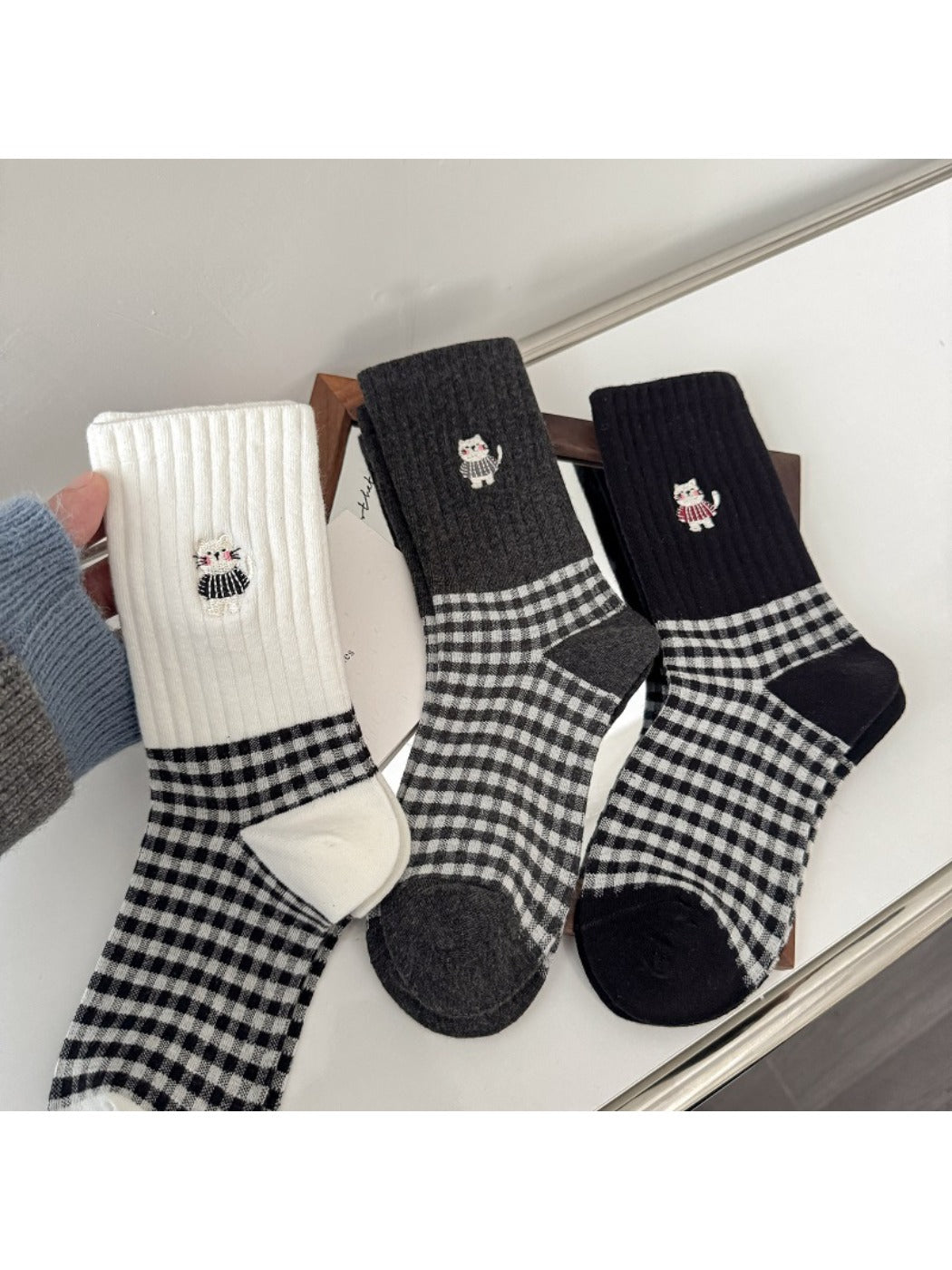 Rufia - Cute Cat Embroidery Plaid Socks for Women