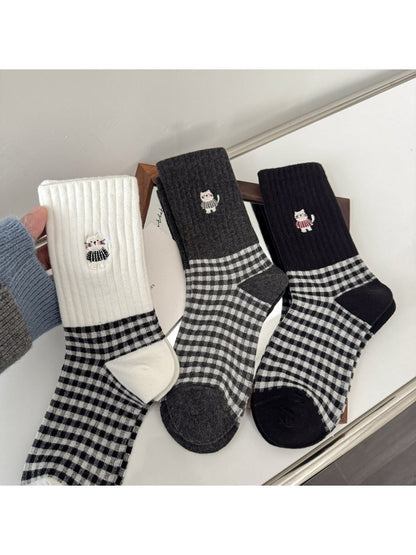 Rufia - Cute Cat Embroidery Plaid Socks for Women