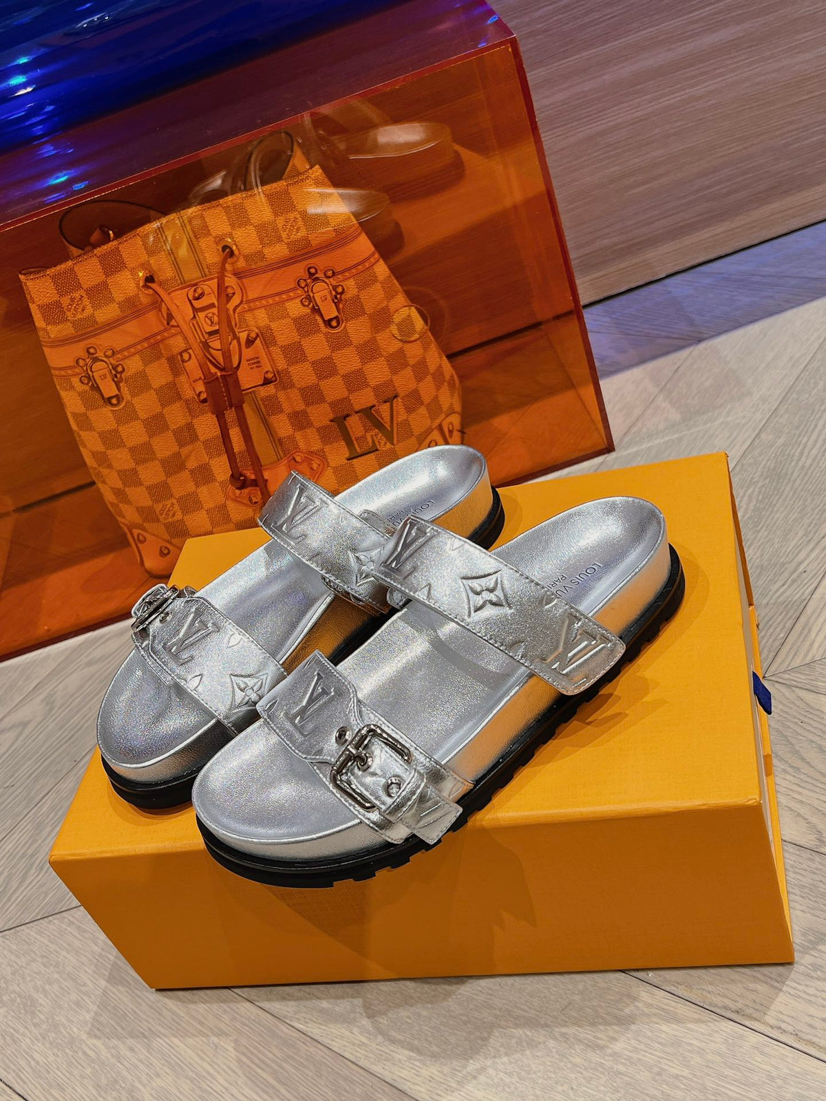 LV 2025 Monogram-embossed Silver Metallic Calfskin Sandal 437407