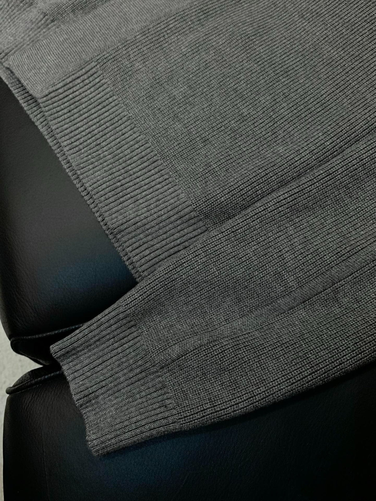 PRADA 25S CARDIGAN 486