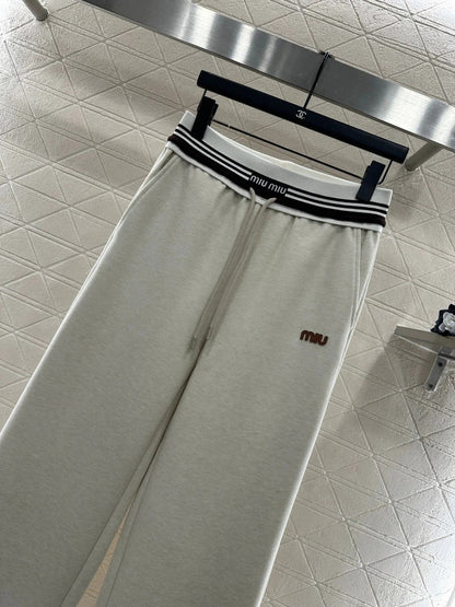 MIUMIU PANTS STYLE 767