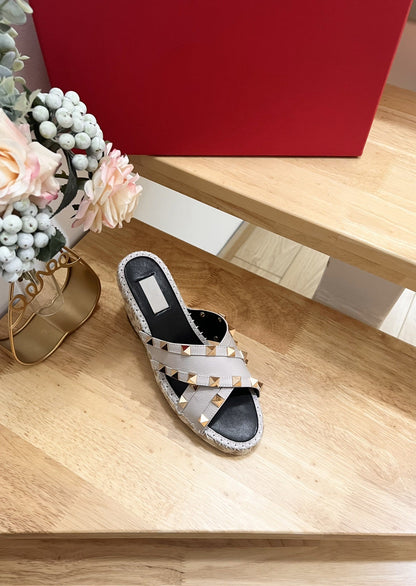 Rockstud Crisscross Espadrilles 80mm Sandal Wedges Ivory