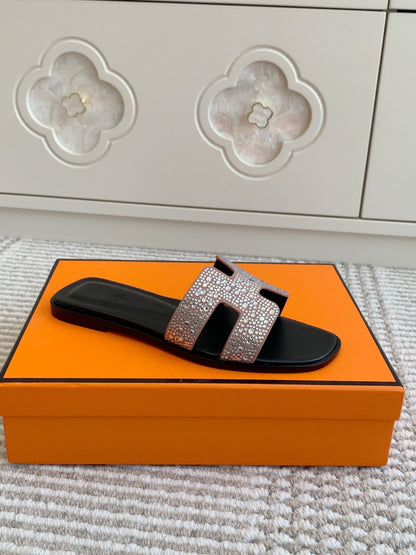 HM Oran Rhinestone Sandals Nude Suede Goatskin 291393