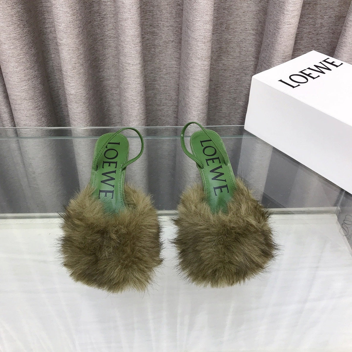 Loewe 25SS Fur-lined Mule 60 Green in Fox Fur 597438