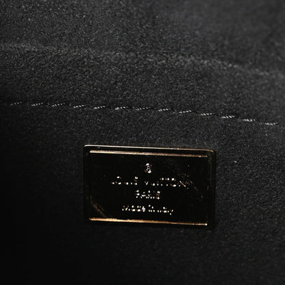 Vernis Epi Monogram Spring Street Black