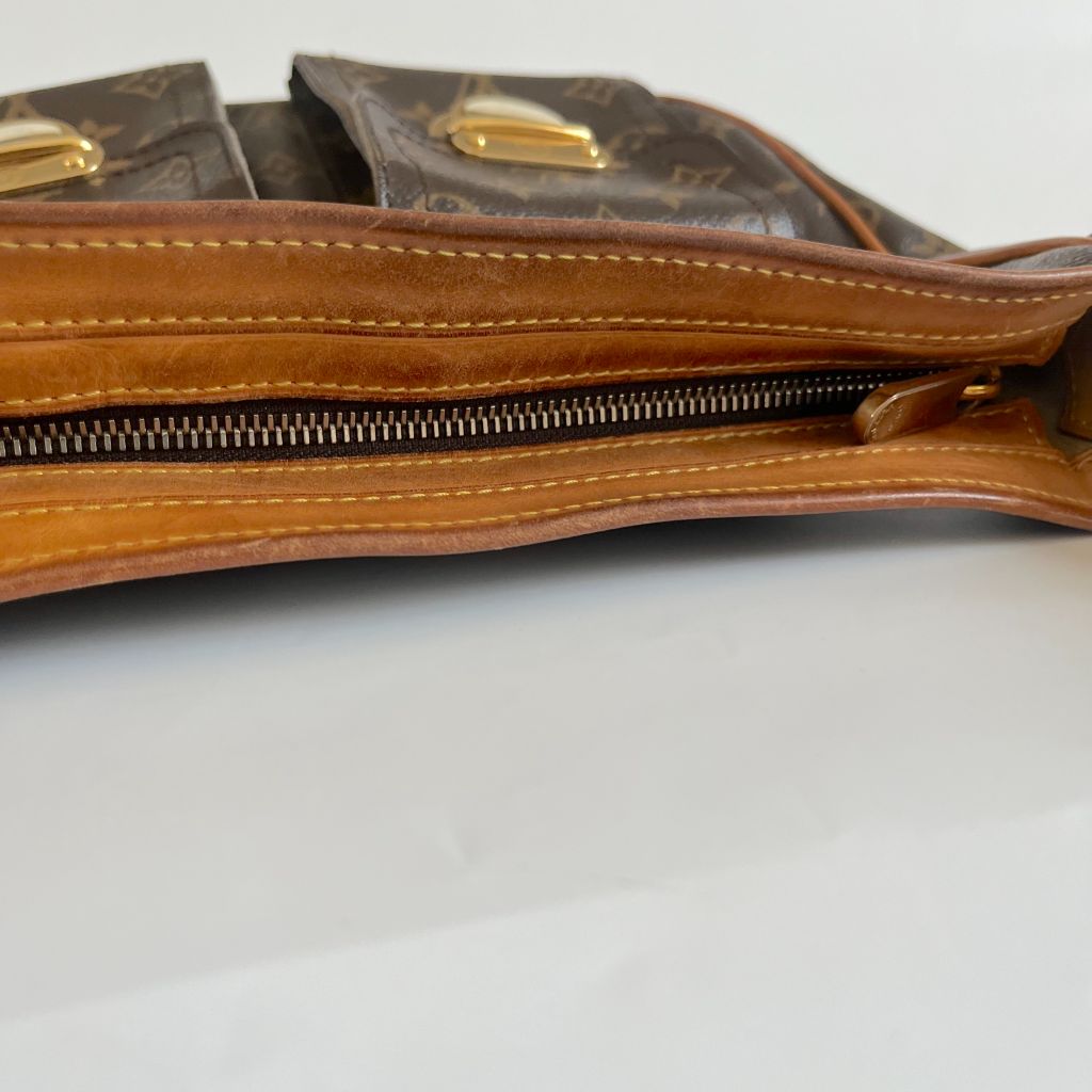 Louis Vuitton monogram canvas Hudson shoulder bag,