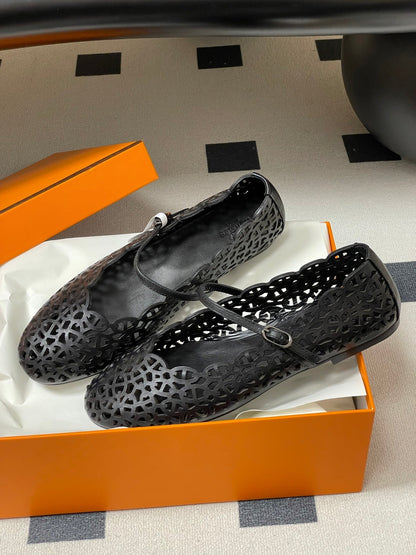 HM 26S Meli Ballet Flats Black in Cowhide 593801