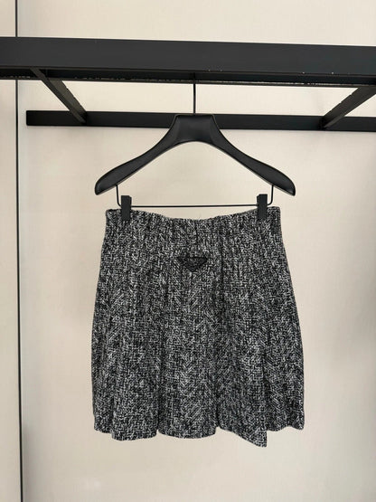 PRADA 25S BLAZER SET 571