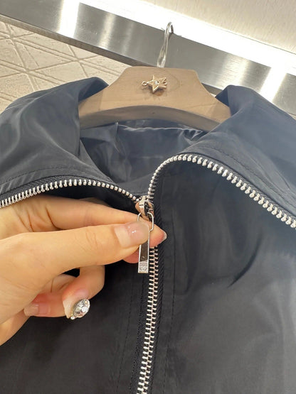 CHANEL SLEEVELESS TOP 272317