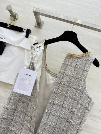 CC 26s Classic Dress Beige-Grey Tweed 352291