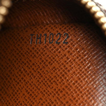Monogram Amazone