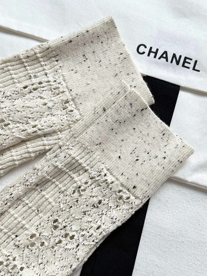 CHANEL SWEATER STYLE 81