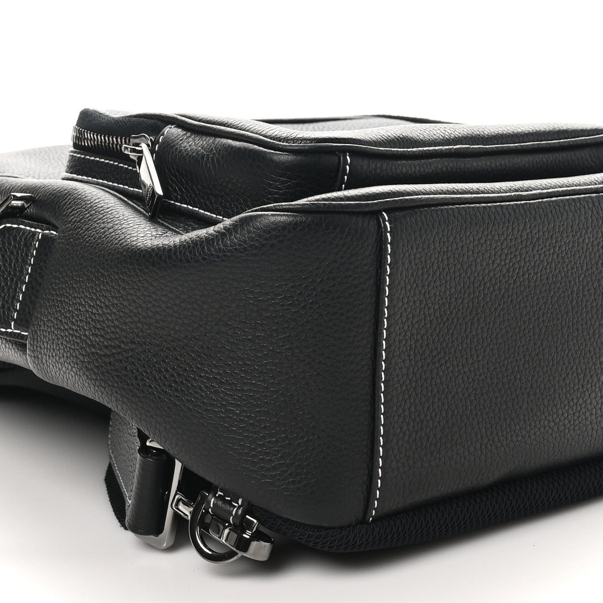 X PETER DOIG Grained Calfskin Slingbag Backpack Black
