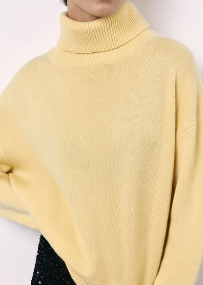 Oversized Turtleneck Sweater In Soft Pink Knit