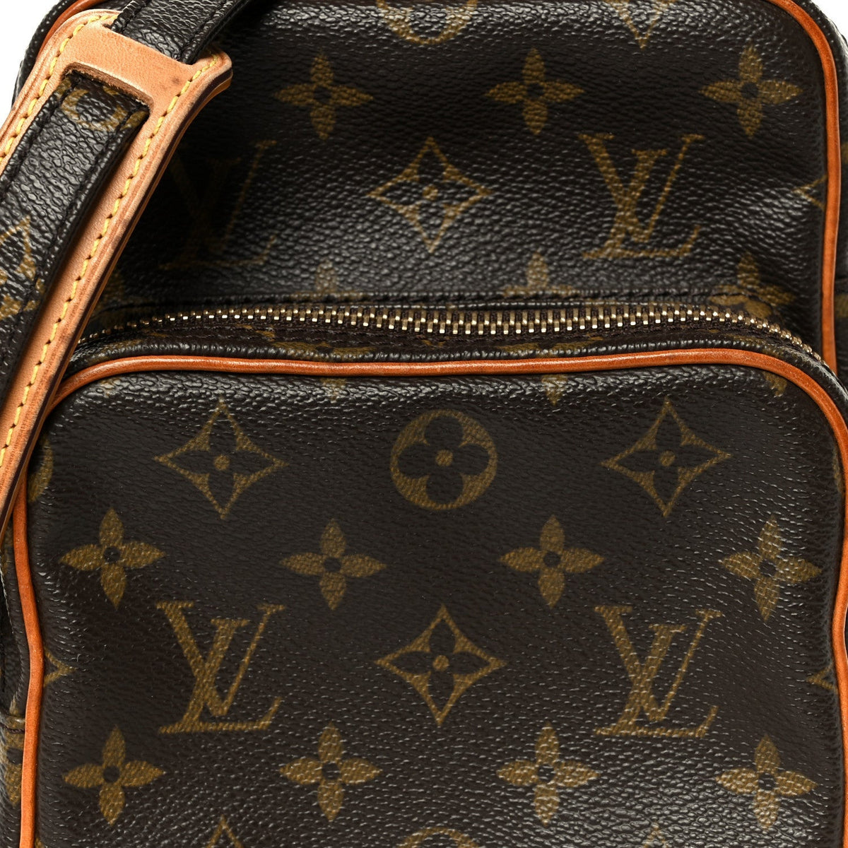 Monogram Amazone