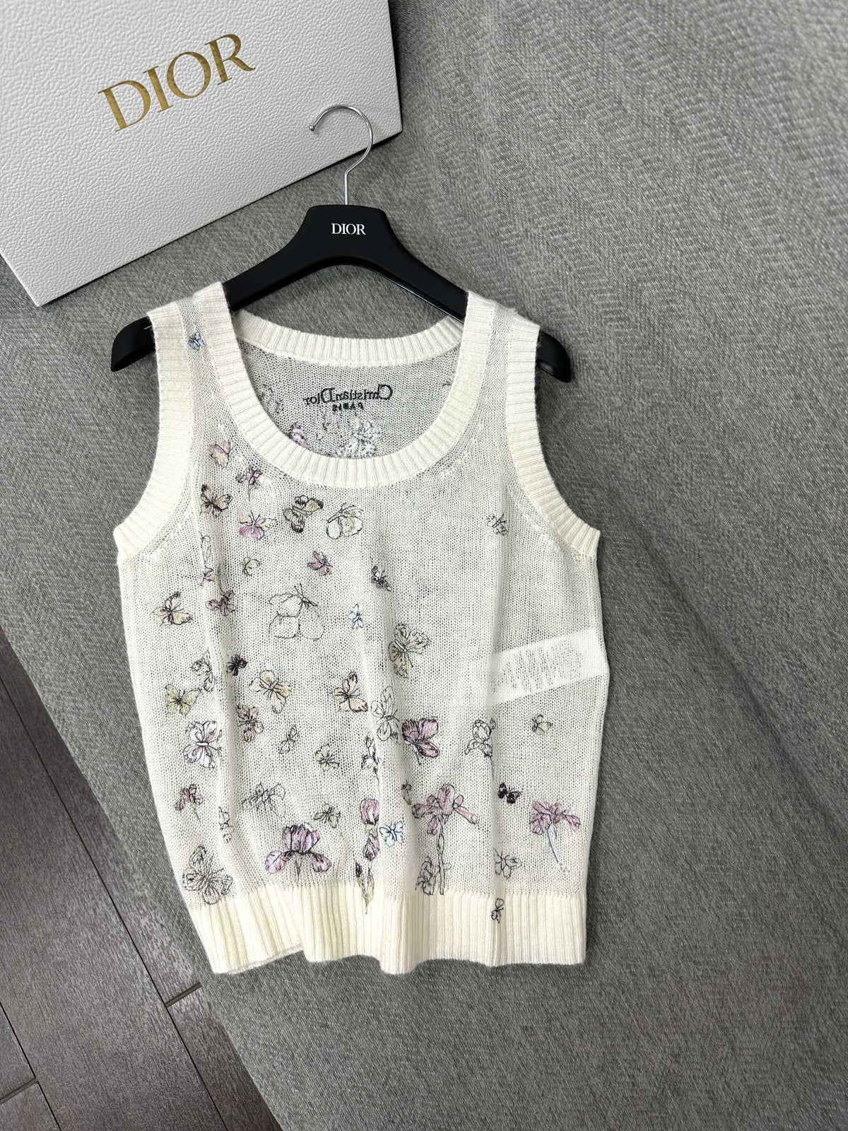 CD Butterfly Embroidered Vest White Alpaca Wool Cashmere 345333