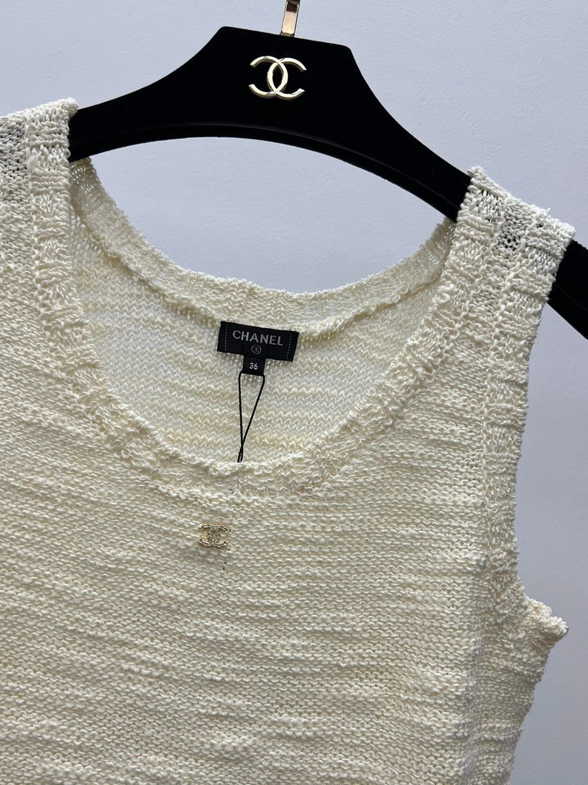 CHANEL 25S TANK TOP STYLE 169